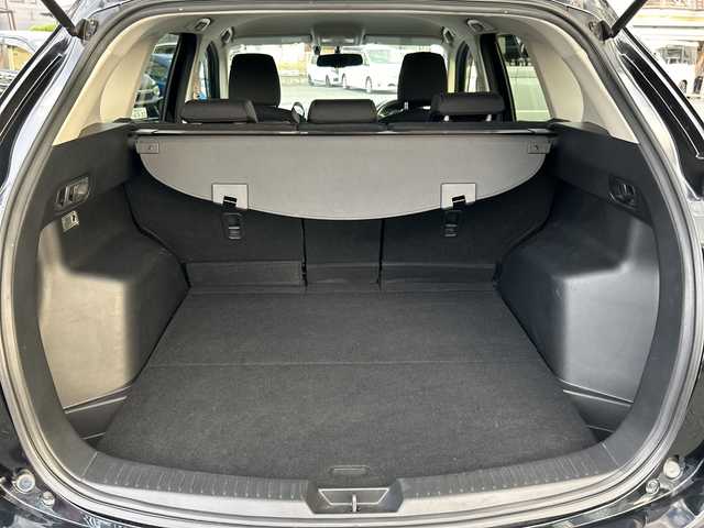 マツダ ＣＸ－５ XD 埼玉県 2013(平25)年 13.4万km ジェットブラックマイカ ・社外ナビBT、フルセグTV、/・バックカメラ/・プッシュスタート/・ETC/・空気圧センサー/・トラクションコントロール/・アイドリングストップ/・純正フロアマット/・ステアリングスイッチ/【メーカーオプション】/・ディスチャージパッケージ/ディスチャージパッケージの内容/ディスチャージヘッドランプ（ハイ／ロービーム：オートレベリング［光軸調整］機構付／バイキセノン）＋アダプティブ・フロントライティング・システム＋オートライトシステム＋レインセンサーワイパ―（フロント）感度調整式