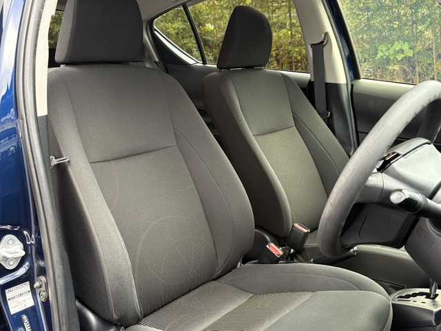 トヨタ アクア S スタイルブラック 大分県 2018(平30)年 5.2万km ダークブルーマイカ トヨタセーフティセンス/社外メモリーナビ/バックカメラ/フルセグ /DVD/Bluetooth/ビルトインETC/レーンキープアシスト/純正LEDヘッドライト/フォグランプ/オートライトコントロール/オートハイビームアシスト/スマートキー/エンジンプッシュスタート