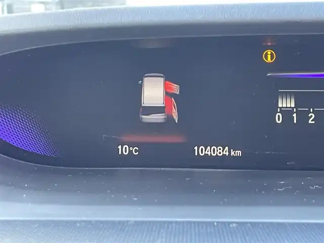 ホンダ ステップワゴン 東京都 2019(令1)年 10.4万km プラチナホワイトパール ユーザー買取車/社外ナビ【パナソニック　ストラーダ】/・AM/FM/SD/BT/TV/両側パワスラ/ホンダセンシング/・ACC（アダプティブクルーズコントロール）/・CMBS（追突軽減ブレーキ）/・LKAS（車線維持支援システム）/・誤発進抑制機能/・路外逸脱抑制機能/・先行車発信お知らせ機能/・標識認識機能/シートヒーター/パドルシフト/ビルトインＥＴＣ/ＥＣＯＮ/トリプルゾーンコントロール・フルオートエアコン/LEDヘッドライト（オートレベリング/オートライトコントロール機能）/スポーツペダル/純正フロアマット/ドアバイザー/プッシュスタート