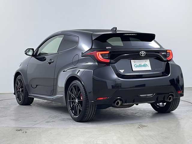トヨタ ＧＲヤリス RZ ハイパフォーマンス 道央・札幌 2023(令5)年 1.6万km プレシャスブラックパール ・４WD　/  ターボ/・ICウォータースプレー/・純正ディスプレイオーディオ　/・ナビ　/Miracast/・JBLサウンド/・バックカメラ/.ハーフレザーシート/シートヒーター/・ステアリングヒーター/ミラーヒーター/・純正18アルミ/・ビルトインETC/・iMT