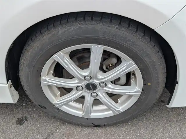 トヨタ アクア G G’s 福井県 2016(平28)年 6万km ライムホワイトパールクリスタルシャイン ワンオーナー車/純正AW付きサマータイヤ積込（一本ゴムなし）/LEDヘッドライト/Fフォグ/ETC/衝突被害軽減システム/クルーズコントロール/バックカメラ/純正ディーラーオプションナビ（CD/DVD/BT）/フルセグテレビ/レーンキープアシスト/横滑り防止装置/アイドリングストップ/純正フロアマット/スマートキー