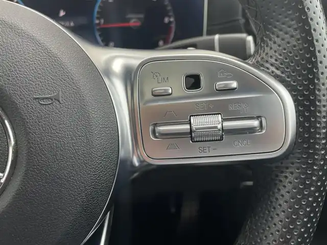 メルセデス・ベンツ ＣＬＳ２２０ｄ スポーツ エクスクルーシブPKG 東京都 2019(平31)年 4.5万km 赤 純正ナビ/革シート/サンルーフ/全方位カメラ/ETC2.0/apple car play/android audio/シートヒーター/エアコン/アダプティブクルーズコントロール/LEDヘッドライト/フルセグTV/電動格納ミラー/Bluetooth接続