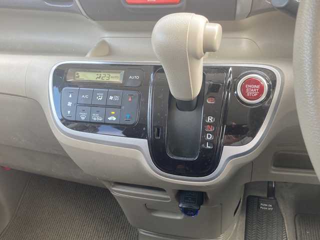 ホンダ Ｎ ＢＯＸ G Lパッケージ 新潟県 2012(平24)年 6.3万km ヒダマリアイボリーパール 外部検査済み/４WD/片側パワースライドドア/横滑り防止機能/スマートキー/保証書/取扱説明書