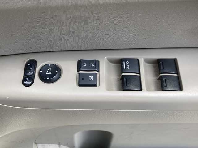 ホンダ Ｎ ＢＯＸ G Lパッケージ 新潟県 2012(平24)年 6.3万km ヒダマリアイボリーパール 外部検査済み/４WD/片側パワースライドドア/横滑り防止機能/スマートキー/保証書/取扱説明書