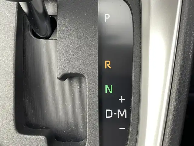 トヨタ ヤリスクロス Z 千葉県 2020(令2)年 1.8万km ブラックマイカ セーフティセンス（衝突回避支援パッケージ）/・プリクラッシュセーフティ/・レーントレーシングアシスト/・レーダークルーズコントロール/・オートマチックハイビーム/・ロードサインアシスト/純正8インチディスプレイ/・コネクトナビ/・Bluetooth接続/・全方位カメラ/ビルトインETC2.0/LEDヘッドライト/前後コーナーセンサー/サイド/カーテンエアバッグ/スマートキー/ハーフレザーシート/・運転席パワーシート/・シートヒーター