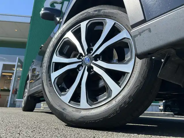 スバル フォレスター プレミアム 宮城県 2018(平30)年 7.4万km クリスタルブラックシリカ アイサイトセイフティプラス（視界拡張）/・フロントビューモニター/・スマートリヤビューミラー/パワーバックドア/＝＝＝/4WD車/アイサイトセイフティプラス（運転支援）/・スバルリヤビークルディテクション/・アダプティブドライビングビーム/アイサイトコアテクノロジー/・プリクラッシュブレーキ/・後退時ブレーキアシスト/・AT誤発進抑制制御/・AT誤後進抑制制御/・ツーリングアシスト/・全車速追従機能付クルーズコントロール/・低速クルーズコントロール/・車線逸脱抑制/車線逸脱警報/・ふらつき警報/・先行車発進お知らせ機能/純正8インチSDナビ/フルセグテレビ/　【CD/DVD/BT/USB/iPod/USB/AM/FM】/バックカメラ/サイドカメラ/ETC/前席パワーシート（運転席メモリー機能付）/前席シートヒーター/ハンドルヒーター/USB給電ポート×2/オートブレーキホールド/オートライト/ステアリング連動LEDヘッドライト/LEDフォグライト/ステアリングスイッチ/スマートキー/プッシュスタート
