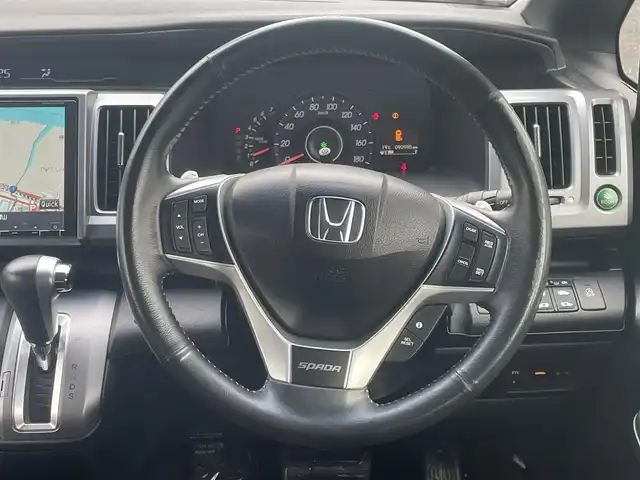ホンダ ステップワゴン スパーダ Z クールスピリット 福岡県 2013(平25)年 9.1万km プレミアムスパークルブラックパール (株)IDOMが運営する【じしゃロン八幡西店】の自社ローン専用車両になります。こちらは現金またはオートローンご利用時の価格です。自社ローンご希望の方は別途その旨お申付け下さい/社外メモリナビ【VXM-135VFNi】/(Bluetooth/CD/DVD/フルセグTV)/両側電動スライドドア/アイドリングストップ/横滑り防止装置/ステアリングリモコン/パドルシフト/バックカメラ/ビルトインETC/純正フロアマット/ハーフレザーシート/純正17インチアルミホイール/フォグランプ/オートライト/スマートキー