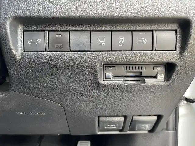 トヨタ ハリアー Z 福岡県 2020(令2)年 5.9万km ホワイトパールクリスタルシャイン ワンオーナー/モデリスタエアロ（フロント/サイド/リア）/調光パノラマルーフ/JBLプレミアムサウンド/メーカーナビ/（フルセグTV/FM/AM）/デジタルインナーミラー/全方位モニター/レーダークルーズコントロール/ビルトインETC2.0/電動パーキングブレーキ/オートブレーキホールド/トヨタセーフティセンス/‐プリクラッシュセーフティ/‐ブラインドスポットモニター/‐レーンキープアシスト/‐コーナーセンサー/ハーフレザーシート/運転席パワーシート/社外20インチアルミ（マーベリック）/TEIN車高調/プッシュスタート/スペアキー×１