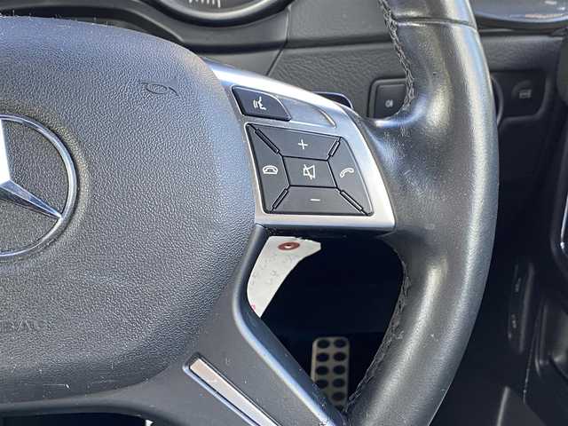 メルセデス・ベンツ ゲレンデヴァーゲン Ｇ３５０ｄ 福岡県 2017(平29)年 5.2万km オブシディアンブラック ラグジュアリーパッケージ/サンルーフ/アダプティブクルーズコントロール/白革　/全席シートヒーター/サイドカメラ　/純正ナビ/Ａｐｐｌｅｃａｒｐｌａｙ/フルセグTV/バックカメラ　/Bluetooth/ステアリングスイッチ/パドルシフト/前後ドライブレコーダー/AMG19インチアルミホイール/ETC