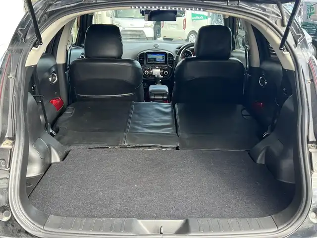 日産 ジューク 15RX アーバンセレクション 山口県 2011(平23)年 6.7万km サファイアブラック 社外メモリーナビ＆/フルセグTV＆バックカメラ/社外18インチアルミ/社外フロアマット/社外フロントタワーバー/社外マフラー/純正ドアバイザー/純正フォグランプ/オートライト/インテリジェントキー/エンジンプッシュスタート/ETC