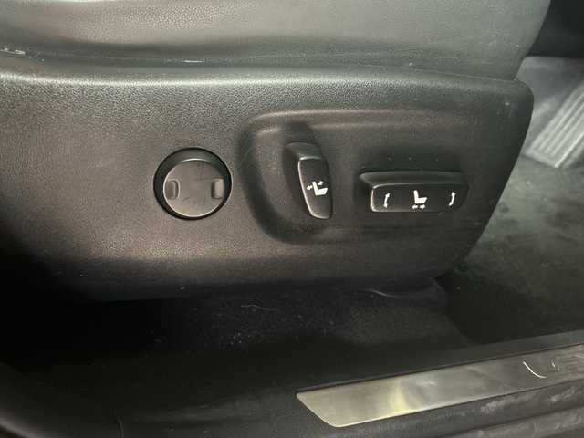 レクサス ＮＸ 300h Iパッケージ 愛知県 2018(平30)年 4.8万km グラファイトブラックガラスフレーク 禁煙車/ワンオーナー/純正12.3インチナビ/（フルセグTV/ＣＤ/ＤＶＤ/Bluetooth/ＵＳＢ/ＡＭ/ＦＭ）/バック/サイドカメラ/シーケンシャルウインカー/レクサスセーフティシステム/・プリクラッシュセーフティ/・レーダークルーズコントロール/・オートマチックハイビーム/・レーントレーシングアシスト/・クリアランスソナー/・ブラインドスポットモニター/ＥＴＣ２．０/ドライブレコーダー/合皮シート/メモリシート/パワーシート/シートヒーター/革巻きステアリング/ステアリングヒーター/パワーバックドア/パドルシフト/純正１７インチアルミホイール/スマートキー/スペアキー1本＆カードキー/LEDヘッドライト/オートライト/フロントフォグランプ/純正フロアマット/横滑り防止装置/電子パーキングブレーキ/オートホールド