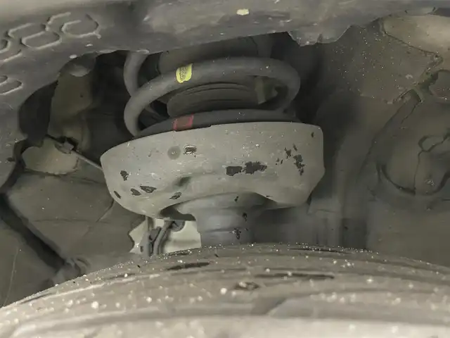 トヨタ Ｃ－ＨＲ S GRスポーツ 岡山県 2019(令1)年 3.9万km ホワイトパールクリスタルシャイン パノラミックビューモニター/純正8インチディスプレイオーディオ/セーフティセンス/レーダークルーズコントロール/AC100V/BSM/ハーフレザーシート/シートヒーター/ビルトインETC2.0/ステアリングスイッチ/LEDヘッドライト/オートライト/オートホールド/スマートキー/プッシュスタート/サイドエアバッグ/カーテンエアバッグ