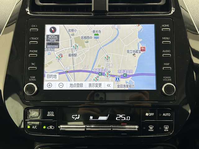 トヨタ プリウス S 千葉県 2022(令4)年 4.4万km グレーメタリック 純正ナビ/　(Bluetooth/Miracast/USB/AM/FM)/トヨタセーフティセンス/　プリクラッシュセーフティ/レーントレーシングアシスト/　クリアランスソナー(前後)/パーキングサポートブレーキ/　ふらつき検知/ロードサインアシスト/　先行車発進告知/レーダークルーズコントロール/前後ドライブレコーダー(ZDR　035)/スペアキー(1本)/純正15インチアルミホイール/純正ビルトインETC/バックカメラ/純正フロアマット/100V充電/LEDヘッドライト/オートマチックハイビーム/ステアリングスイッチ/オートライト/電動格納ウィンカーミラー/ドアバイザー/トノカバー