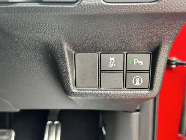 ホンダ シビック タイプR レーシングブラックPKG 兵庫県 2025(令7)年 0.1万km フレームレッド 純正ナビ/バックカメラ/フルセグTV/Bluetooth接続可/ワイヤレス充電/レーダークルーズコントロール/ステアリングリモコン/純正19インチAW/AUTOライト/LEDヘッドライト/ビルトインETC2.0