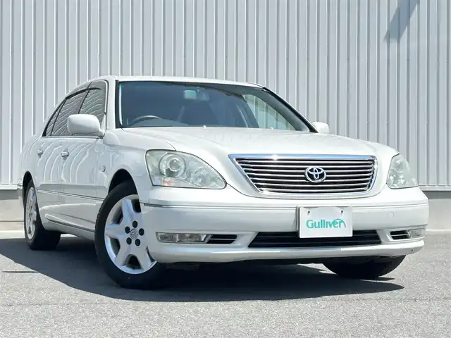 トヨタ セルシオ Cタイプ 群馬県 2005(平17)年 6.4万km シルキーホワイトパールクリスタルシャイン サンルーフ/バックカメラ/純正DVDナビ（AM/FM/CD/DVD/MD）/ワンセグテレビ/ETC/イージークローザー/シートメモリー/フォグライト/エアサスペンション/パワーシート/シートヒーター/エアシート/純正フロアマット/取扱説明書/保証書/純正17インチホイール