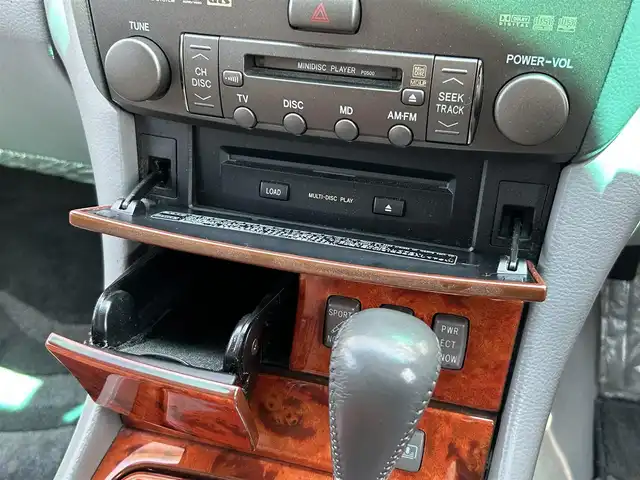 トヨタ セルシオ Cタイプ 群馬県 2005(平17)年 6.4万km シルキーホワイトパールクリスタルシャイン サンルーフ/バックカメラ/純正DVDナビ（AM/FM/CD/DVD/MD）/ワンセグテレビ/ETC/イージークローザー/シートメモリー/フォグライト/エアサスペンション/パワーシート/シートヒーター/エアシート/純正フロアマット/取扱説明書/保証書/純正17インチホイール