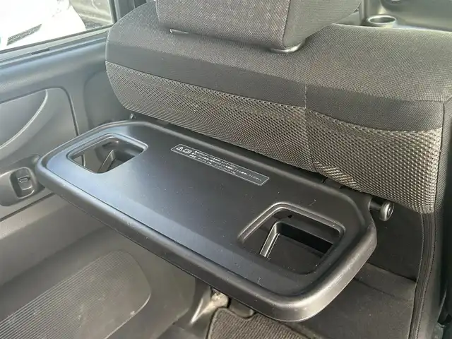 ホンダ Ｎ ＢＯＸ カスタム G Lパッケージ 岡山県 2015(平27)年 6.5万km スマートブラック 登録時走行距離64351km/あんしんパッケージ/・衝突軽減システム/・誤発進抑制機能/・W＋カーテンエアバック/横滑り防止装置/純正ナビ/（AM/FM/Bluetooth/DVD/DISC)/バックカメラ/スペアキー×1/ETC/両側パワースライドドア/オートリトラミラー/純正14インチアルミホイール/ドアバイザー/ウィンカーカーミラー/プッシュスタート/スマートキー
