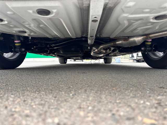 トヨタ ノア ハイブリッド S－Z 宮城県 2024(令6)年 0.7万km ホワイトパールクリスタルシャイン ディスプレイオーディオプラス/・10.5インチ/・車載メモリーナビ/・CD/DVD/・フルセグTV/・USB/HDMI/・AppleCarPlay/AndroidAuto/・ETC2.0/＝＝＝/セーフティセンス/・プリクラッシュセーフティ/・レーントレーシングアシスト/レーンディパーチャーアラート/・レーダークルーズコントロール/・オートマチックハイビーム/・ロードサインアシスト/・ドライバー異常時対応システム/・プロアクティブドライビングアシスト/・発進遅れ告知機能/パーキングサポートブレーキ/バックカメラ/ドライブレコーダー/AC100V/1500Wアクセサリーコンセント/両側パワースライドドア/ハーフレザーシート/シートヒーター/革巻きステアリング/ステアリングスイッチ/電動パーキングブレーキ/ブレーキホールド/LEDヘッドランプ/フォグランプ/オートライト/スマートキー＆プッシュスタート/純正17インチAW/W/サイド/カーテンエアバッグ