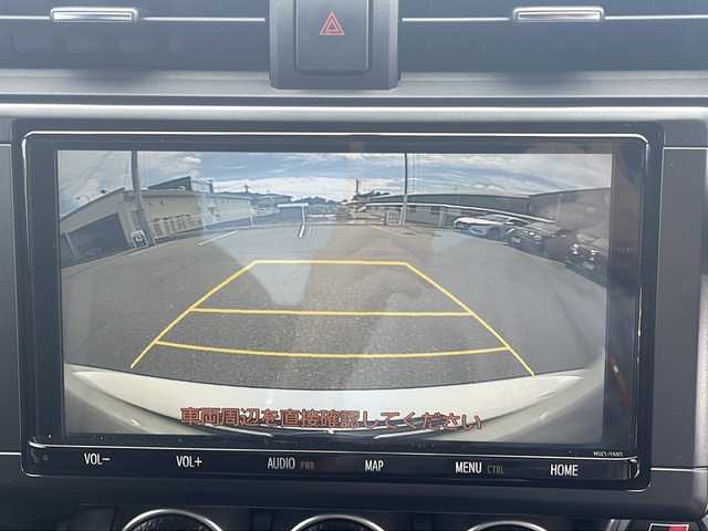 トヨタ ＧＲ８６ RZ 長崎県 2022(令4)年 2.1万km クリスタルホワイトパール ワンオーナー/純正メモリナビ/(CD/DVD/Bluetooth/フルセグTV)/バックカメラ/前後ドライブレコーダー/ETC/社外レーダー/衝突軽減ブレーキ/レーンキープアシスト/レーダークルーズコントロール/コーナーセンサー/ハーフレザーシート/前席シートヒーター/パドルシフト/ステアリングスイッチ/オートライト/LEDヘッドランプ/フォグランプ/プッシュスタート/スマートキー×２/純正アルミホイール/純正フロアマット/取扱説明書/保証書