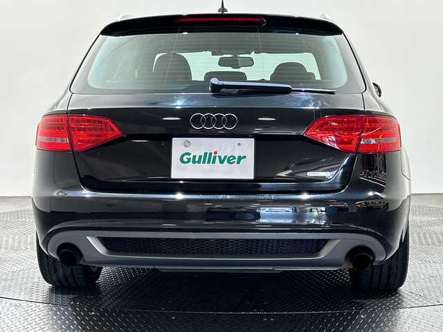 アウディ Ａ４ アバント 2．0 TFSIクワトロ 愛媛県 2009(平21)年 7.4万km 黒