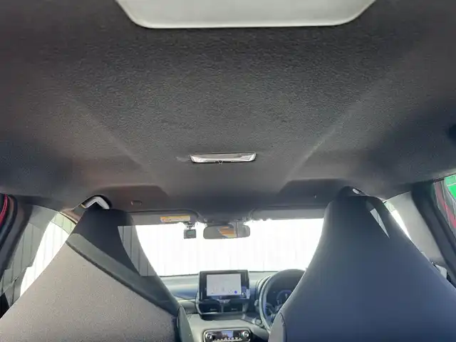 トヨタ ヤリス G 三重県 2024(令6)年 0.4万km ブラック/コーラルクリスタルシャイン ワンオーナー/スペアキーあり/ETC/バックカメラ/8インチディスプレイオーディオ/　車載ナビ/FM多重VICS/地デジTV/セーフティセンス/　衝突回避支援パッケージ/パーキングサポートブレーキ/　前後方静止物/ハロゲンヘッドランプ/　コンライト（オートライト）/オートエアコン/デジタルメーター/スマートエントリー/　/　