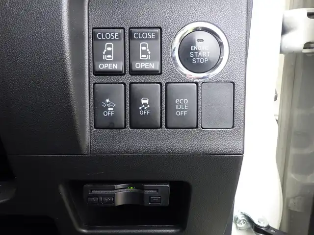 ダイハツ タント カスタム RS トップED SAⅡ 千葉県 2016(平28)年 4.7万km パールホワイトⅢ スマートアシストII/エコアイドル/両側パワースライドドア/社外SDナビ/地デジTV/【DVD/CD再生機能　Bluetooth接続】/バックカメラ/ドライブレコーダー/ハーフレザーシート/革巻きステアリング/ステアリングスイッチ/ETC/LEDヘッドライト/フォグライト/ウインカーミラー/リアコーナーセンサー/純正15インチアルミホイル/キーフリーシステム