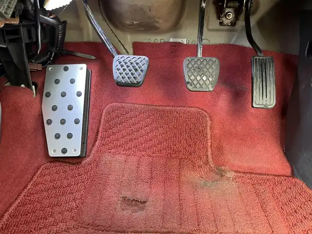 ホンダ シビック タイプR 高知県 2004(平16)年 11.1万km チャンピオンシップホワイト KENWOODナビ/ETC/Bluetooth接続/ドライブレコーダー/バックカメラ/AAC/リモコンキー/純正フロアマット/純正17インチアルミホイール/盗難防止装置/運転席＋助手席エアバッグ/AM/FM/本革巻きステアリング