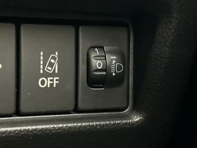 スズキ スイフト XR LTD 三重県 2019(平31)年 4.7万km バーニングレッドPM /禁煙車//社外ナビ/（CD/DVD/SD/USB）//ワンセグTV//バックカメラ//スズキセーフティサポート//シートヒーター//ステアリングスイッチ//ヘッドライトレベライザー//スマートキー//プッシュスタート