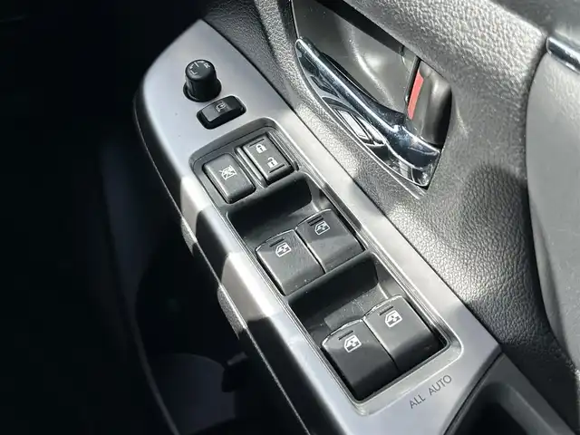 スバル レヴォーグ 1．6GT－S アイサイト 群馬県 2015(平27)年 11.4万km クリスタルブラックシリカ (株)IDOMが運営する【じしゃロン伊勢崎店】の自社ローン専用車両になりますこちらは現金またはオートローンご利用時の価格です。自社ローンご希望の方は別途その旨お申付け下さい/アイサイト/社外メモリーナビゲーション/バックカメラ/CD/DVD/SD/BT/DTV/USB/パドルシフト/前席パワーシート/オートライト・ワイパー/LEDヘッドライト/フォグライト/アイドリングストップ/ETC/ドアバイザー/純正フロアマット