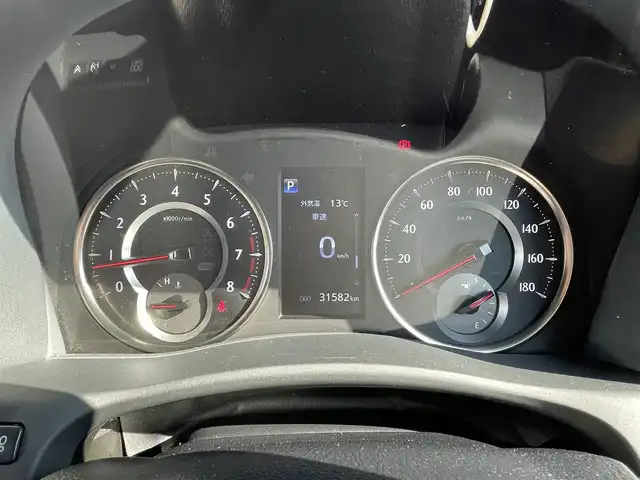 トヨタ ヴェルファイア ゴールデンアイズⅢ 大阪府 2022(令4)年 3.2万km ホワイトパールクリスタルシャイン トヨタセーフティセンス/純正9インチディスプレイオーディオナビ/バックカメラ/両側パワースライドドア/ビルトインETC/パワーバックドア/オットマン/ツインムーンルーフ/デジタルインナーミラー/BSM/ハーフレザーシート/3眼LEDヘッド/シーケンシャルターンランプ/スペアタイヤ/純正18インチAW