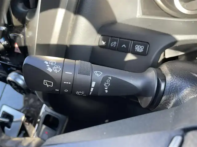 トヨタ ヴェルファイア ゴールデンアイズⅢ 大阪府 2022(令4)年 3.2万km ホワイトパールクリスタルシャイン トヨタセーフティセンス/純正9インチディスプレイオーディオナビ/バックカメラ/両側パワースライドドア/ビルトインETC/パワーバックドア/オットマン/ツインムーンルーフ/デジタルインナーミラー/BSM/ハーフレザーシート/3眼LEDヘッド/シーケンシャルターンランプ/スペアタイヤ/純正18インチAW