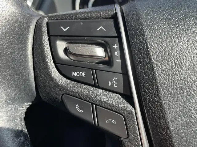 トヨタ ヴェルファイア ゴールデンアイズⅢ 大阪府 2022(令4)年 3.2万km ホワイトパールクリスタルシャイン トヨタセーフティセンス/純正9インチディスプレイオーディオナビ/バックカメラ/両側パワースライドドア/ビルトインETC/パワーバックドア/オットマン/ツインムーンルーフ/デジタルインナーミラー/BSM/ハーフレザーシート/3眼LEDヘッド/シーケンシャルターンランプ/スペアタイヤ/純正18インチAW