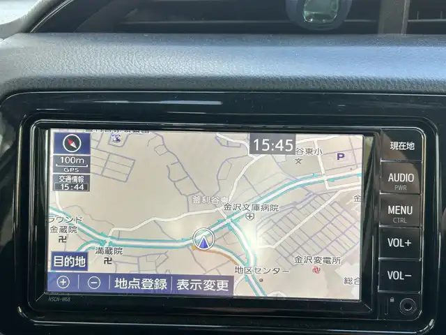 トヨタ ヴィッツ F スマートストップパッケージ 神奈川県 2020(令2)年 1.2万km シルバーM 純正SDナビ/　Bluetooth/CD/AUX/ワンセグTV/プリクラッシュセーフティ/レーンキープアシスト/横滑り防止装置/前後ドライブレコーダー/ビルトインETC/オートマチックハイビーム/純正フロアマット/電格ミラー/保証書/取扱説明書/スペアキー