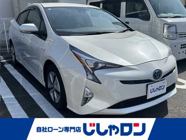 トヨタ プリウス A 奈良県 2016(平28)年 12.5万km ホワイトパールクリスタルシャイン ”(株)IDOMが運営する【じしゃロン奈良店】の自社ローン専用車両になります。/こちらは現金またはオートローンご利用時の価格です。自社ローンご希望の方は別途その旨お申付け下さい”