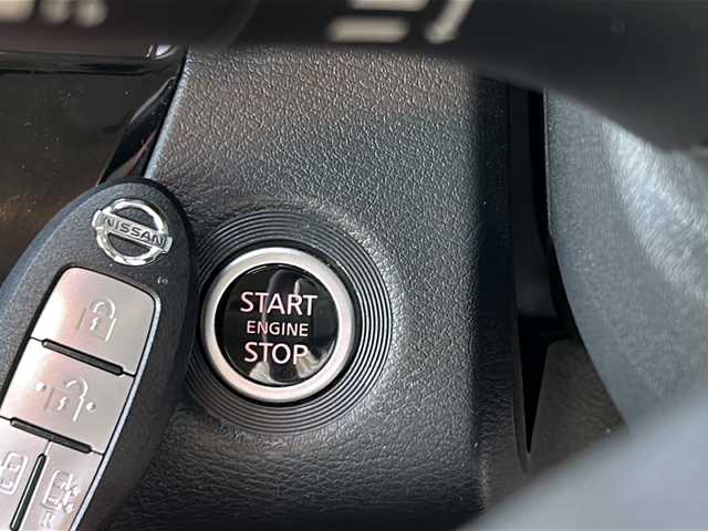 日産 ルークス HWS X プロパイロットED 埼玉県 2022(令4)年 1.7万km ホワイトパール ワンオーナー　/純正９型DA　/プロパイロット　/全方位カメラ　/TRC/衝突軽減B/コーナーセンサー　/電格ミラー　/USBソケット　/サンシェード　/パーソナルテーブル　/LEDオートライト　/保証書　/取説/OPブラウン×トリコット合皮/純正15インチAW