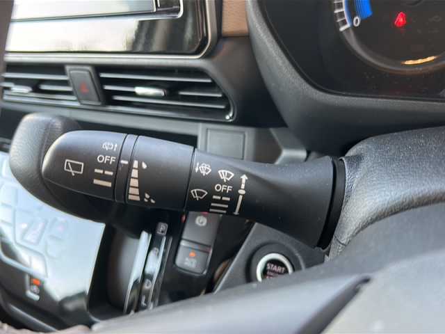 日産 ルークス HWS X プロパイロットED 埼玉県 2022(令4)年 1.7万km ホワイトパール ワンオーナー　/純正９型DA　/プロパイロット　/全方位カメラ　/TRC/衝突軽減B/コーナーセンサー　/電格ミラー　/USBソケット　/サンシェード　/パーソナルテーブル　/LEDオートライト　/保証書　/取説/OPブラウン×トリコット合皮/純正15インチAW
