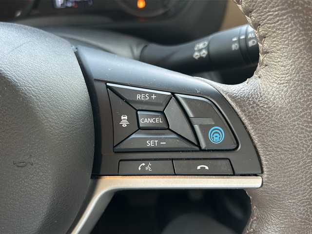 日産 ルークス HWS X プロパイロットED 埼玉県 2022(令4)年 1.7万km ホワイトパール ワンオーナー　/純正９型DA　/プロパイロット　/全方位カメラ　/TRC/衝突軽減B/コーナーセンサー　/電格ミラー　/USBソケット　/サンシェード　/パーソナルテーブル　/LEDオートライト　/保証書　/取説/OPブラウン×トリコット合皮/純正15インチAW