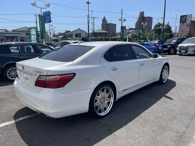 レクサス ＬＳ 600hL 神奈川県 2010(平22)年 8.7万km パール