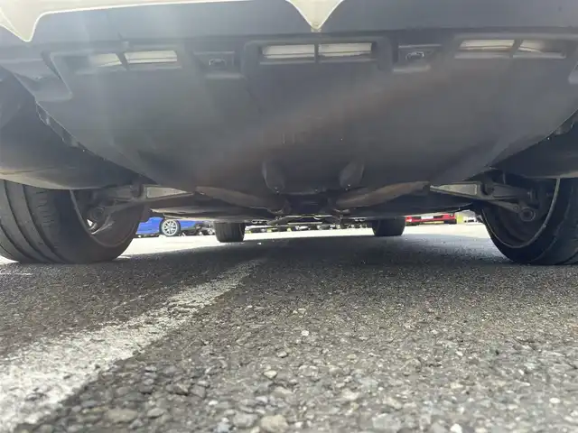 レクサス ＬＳ 600hL 神奈川県 2010(平22)年 8.7万km パール