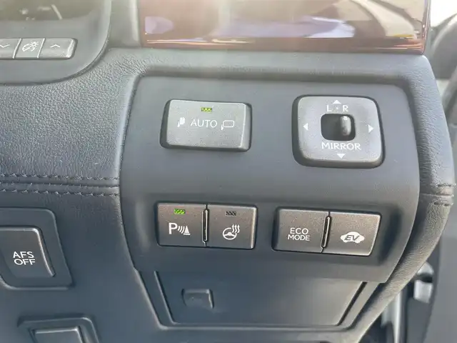 レクサス ＬＳ 600hL 神奈川県 2010(平22)年 8.7万km パール