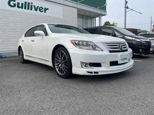 レクサス ＬＳ 600hL 神奈川県 2010(平22)年 8.7万km パール