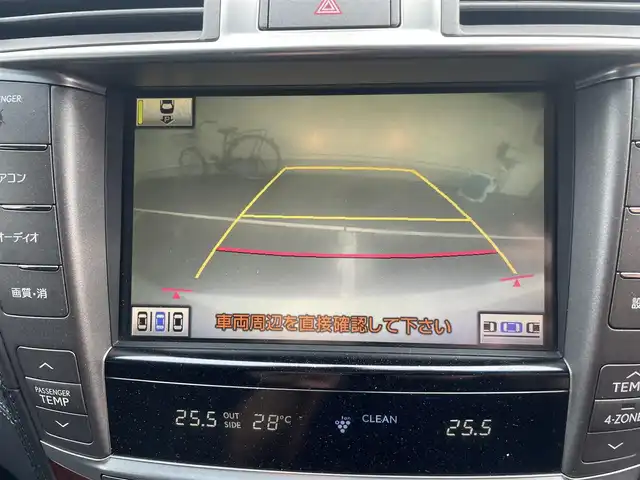 レクサス ＬＳ 600hL 神奈川県 2010(平22)年 8.7万km パール