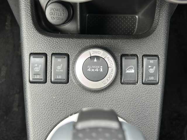 日産 エクストレイル 20Xtt 石川県 2010(平22)年 13万km アイアングレー 4WD/純正メモリーナビゲーション/【CD・DVD・ワンセグTV・SD】/型番：HS309-A/クルーズコントロール/前席シートヒーター/バックカメラ/ETC/ヒルディセントコントロール/電動格納ミラー/ハロゲンライト/・オートライト/・フォグランプ/ルーフレール/ドアバイザー/純正フロアマット/取扱説明書