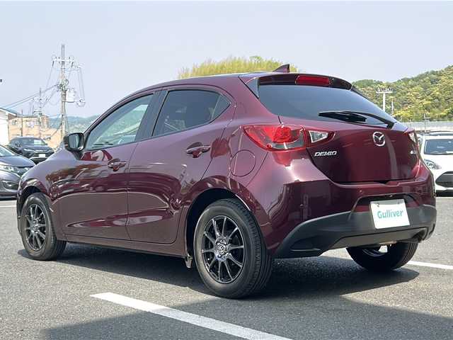 マツダ デミオ 13S 京都府 2018(平30)年 1万km ディープクリムゾンマイカ 純正マツダコネクトナビ　フルセグ　Ｂｌｕｅｔｏｏｔｈオーディオ　バックカメラ　衝突被害軽減ブレーキ　レーンキープアシスト　ブラインドスポットモニター　横滑り防止装置　ＬＥＤヘッドライト　禁煙車