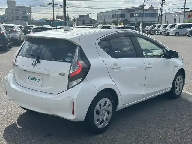 トヨタ アクア S 山形県 2020(令2)年 3.8万km スーパーホワイトⅡ トヨタセーフティセンス/純正SDナビ/　　【CD BT ワンセグ AUX】/バックカメラ/ドライブレコーダー/パーキングアシスト/アイドリングストップ/コーナーセンサー/ステアスイッチ/電動格納ウィンカーミラー/フロアマット/ドアバイザ―/AAC/リモコンキー×5/ETC