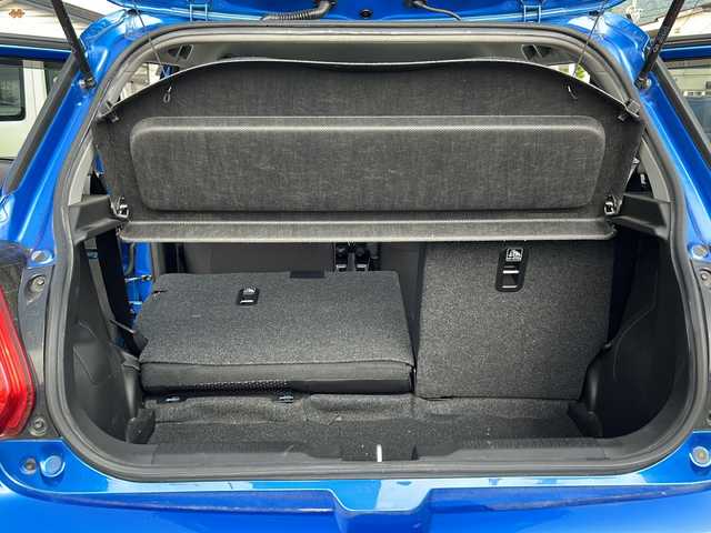 スズキ スイフト XR LTD 福島県 2019(平31)年 6.8万km スピーディーブルーM 純正７型ナビ　フルセグＴＶ　ＢＴ　ビルトインＥＴＣ　追従型クルコン　前席シートヒーター　プッシュスタート　スマートキー　スペアキー　電格ミラー　ＨＤＭＩ　黒革巻きステアリング　オートライト　フォグ