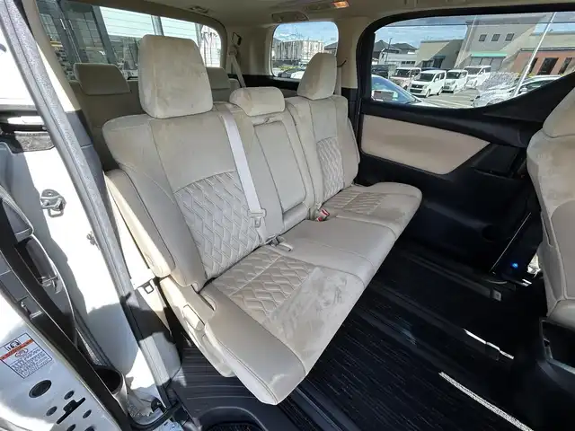 トヨタ アルファード X 長崎県 2018(平30)年 6万km ホワイトパールクリスタルシャイン 純正ナビ/フルセグテレビ/Bluetooth接続/バックカメラ/クルーズコントロール/サンルーフ/プッシュスタート/両側パワースライドドア/ETC