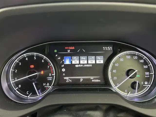トヨタ ハリアー G 熊本県 2021(令3)年 4.5万km ホワイトパールクリスタルシャイン ディスプレイオーディオ（フルセグ・ＢＴ・ＵＳＢ）/純正デジタルインナーミラー前後ドライブレコーダー　/ビルトインＥＴＣ　/トヨタセーフティーセンス/・レーダークルーズコントロール　/・レーンキープアシスト/・衝突軽減ブレーキ/・標識認識システム/・横滑り防止/前後クリアランスソナー　/パワーバックドア/純正フロアマット/純正１８インチAW/オートライト/オートマチックハイビーム/LEDヘッドライト/スマートキー/プッシュスタート