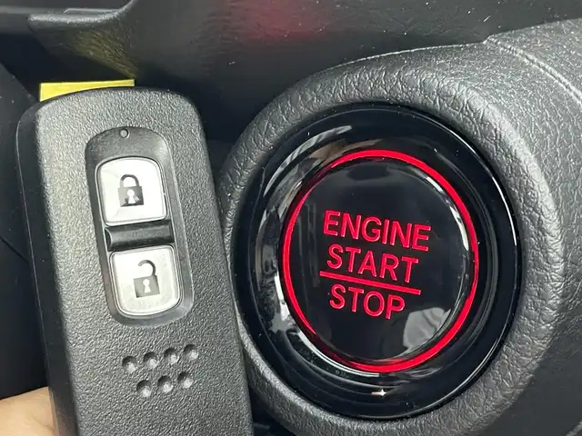 ホンダ Ｎ ＯＮＥ オリジナル スタイル+アーバン 茨城県 2023(令5)年 1.6万km ガーデングリーンM 純正9インチナビ/Bluetooth/フルセグ/radio/CD/DVD/バックカメラ/ホンダセンシング/追従型クルーズコントロール/ETC/ハーフレザーシート/前席シートヒーター/スマートキー/スペアキー/ドラレコ