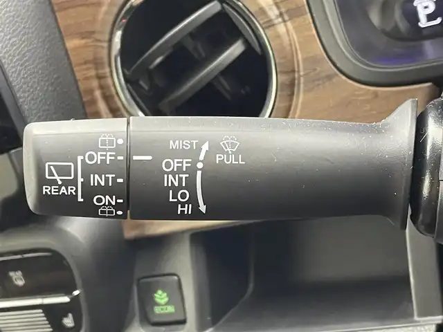 ホンダ Ｎ ＯＮＥ オリジナル スタイル+アーバン 茨城県 2023(令5)年 1.6万km ガーデングリーンM 純正9インチナビ/Bluetooth/フルセグ/radio/CD/DVD/バックカメラ/ホンダセンシング/追従型クルーズコントロール/ETC/ハーフレザーシート/前席シートヒーター/スマートキー/スペアキー/ドラレコ